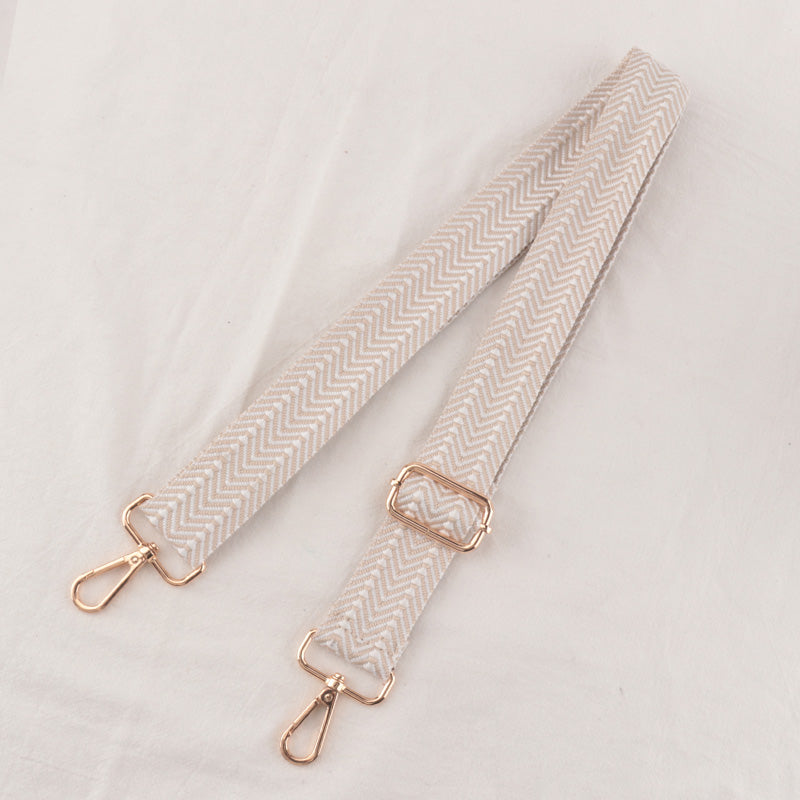 Durable Shoulder Strap Featuring 360° Rotating Metal Clasp