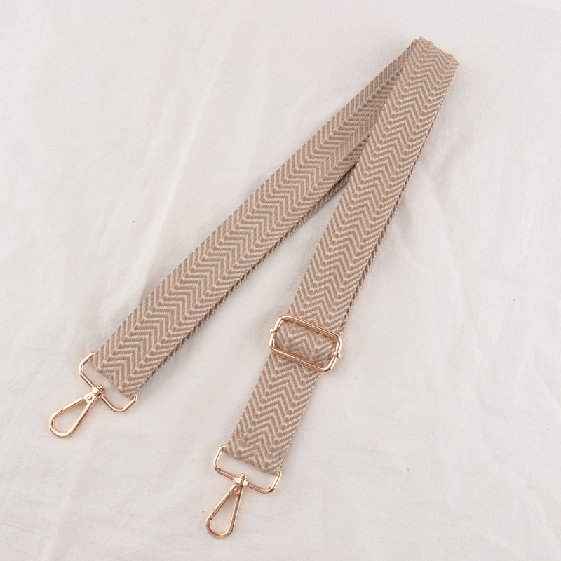Durable Shoulder Strap Featuring 360° Rotating Metal Clasp