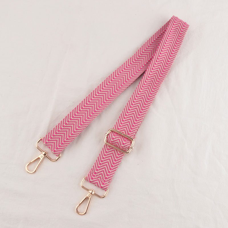 Durable Shoulder Strap Featuring 360° Rotating Metal Clasp