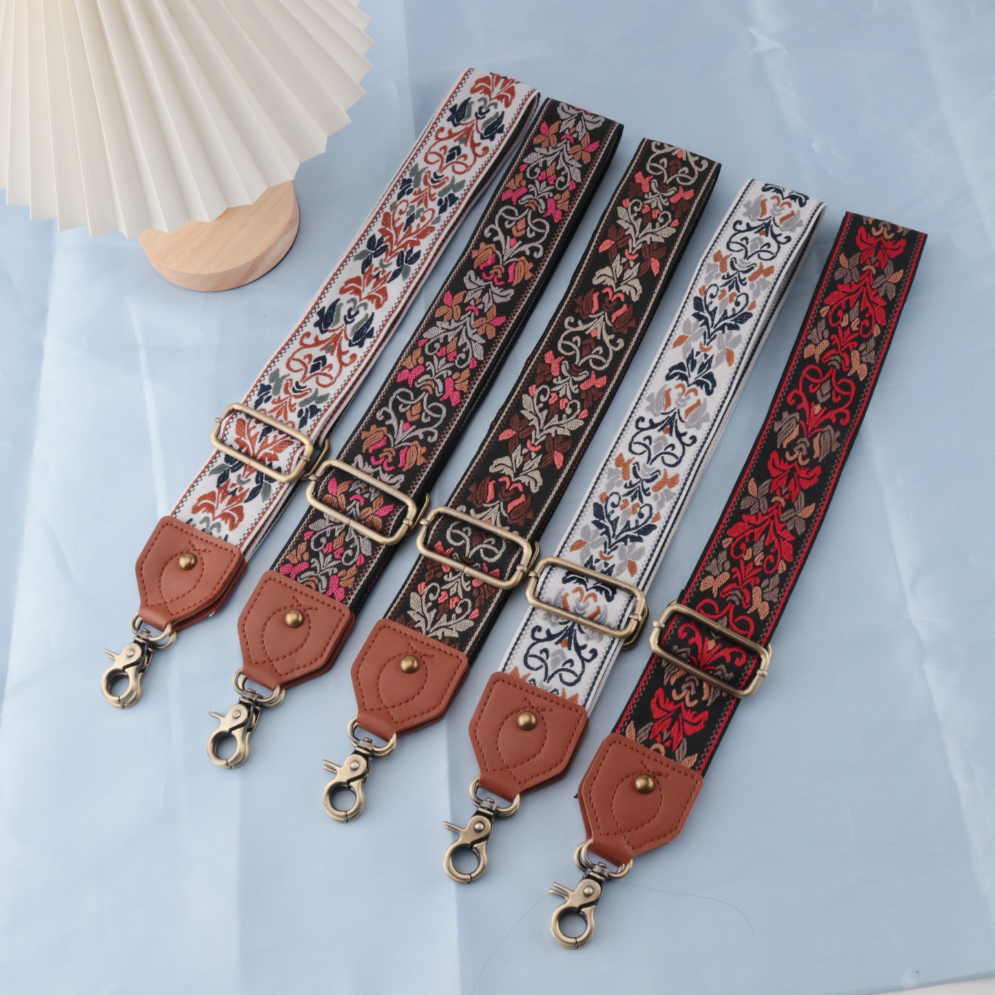 Jacquard Pattern Leather Head Shoulder Strap