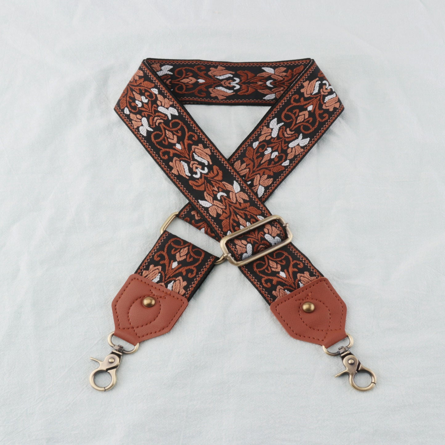 Jacquard Pattern Leather Head Shoulder Strap