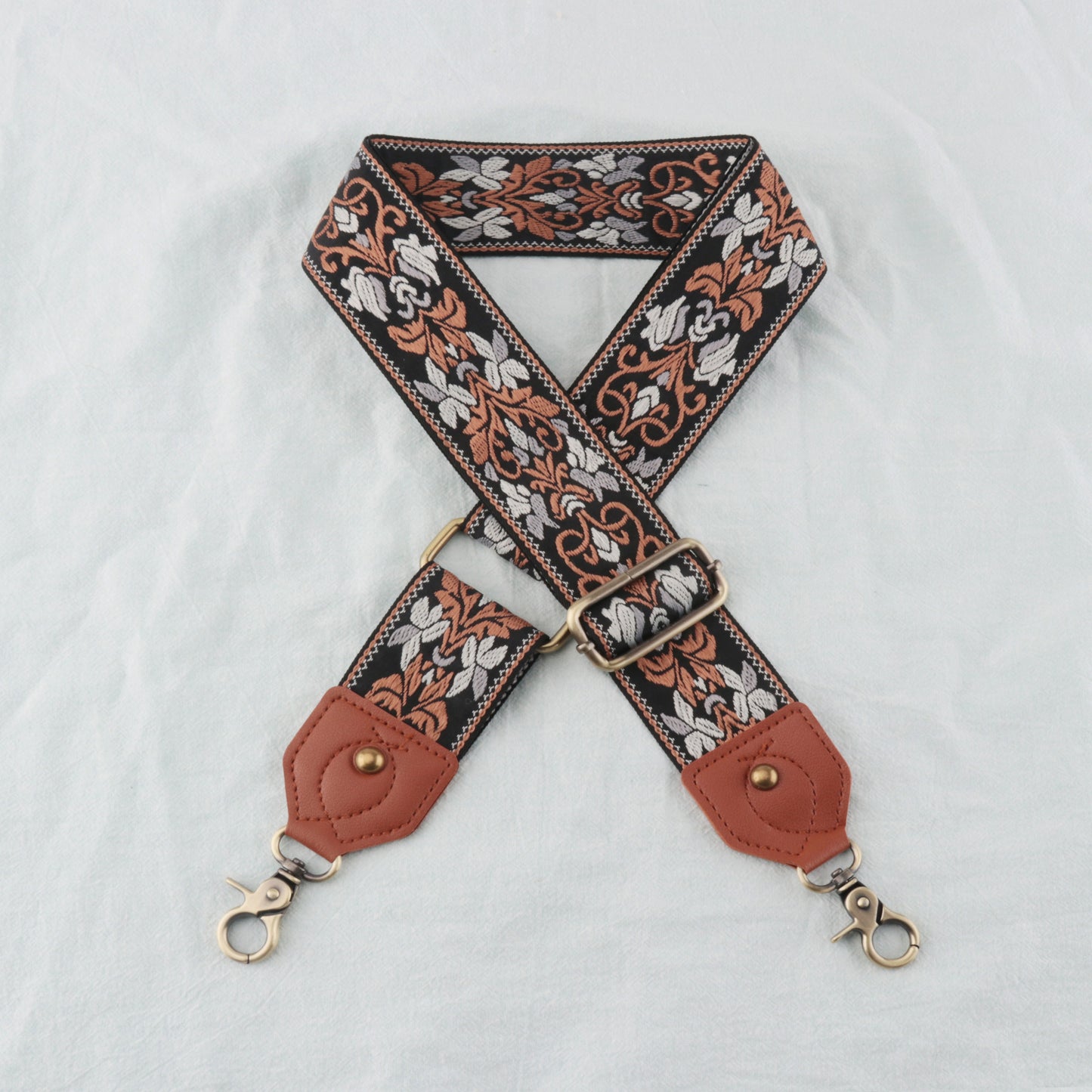 Jacquard Pattern Leather Head Shoulder Strap