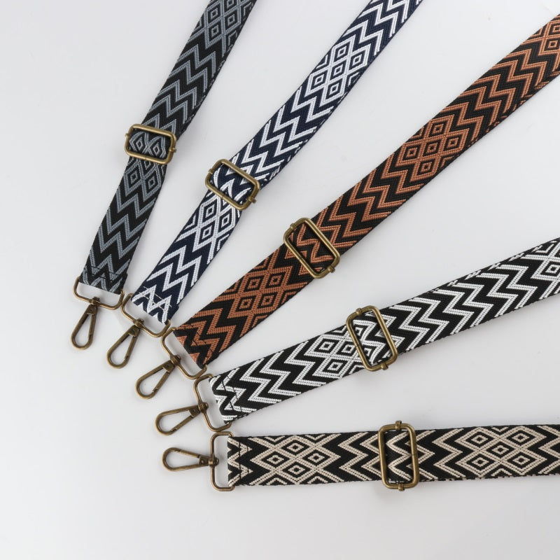 W Character Grain Bronze Buckle Shoulder Straps
