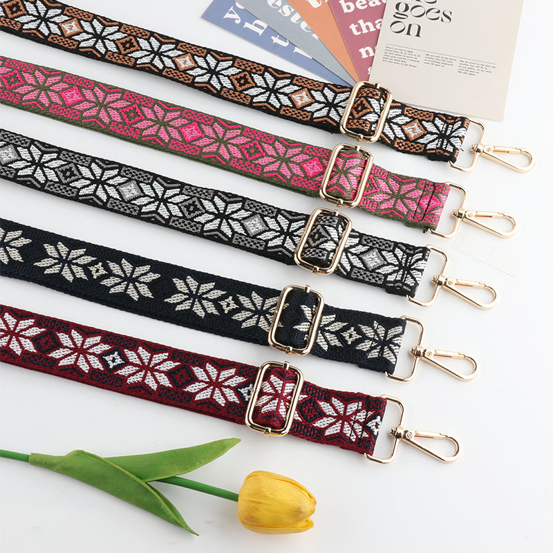 Contrasting Color Flower Bag Strap
