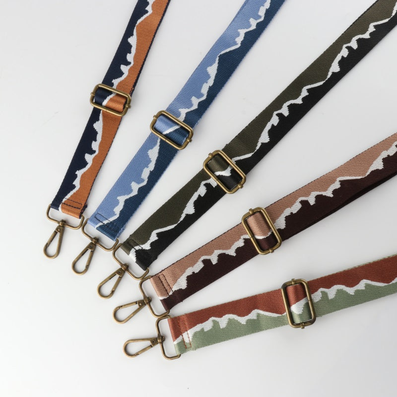 Mountain Texture Bronze Buckle Shoulder Straps