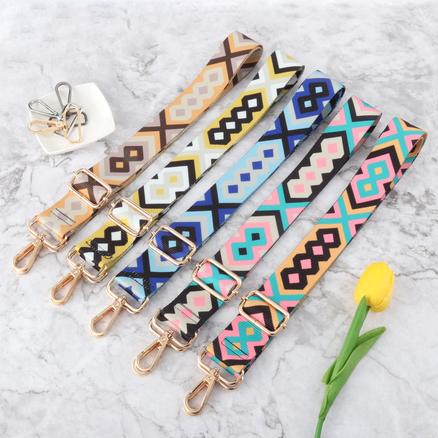 Multi-color Diamond Pattern Bag Strap