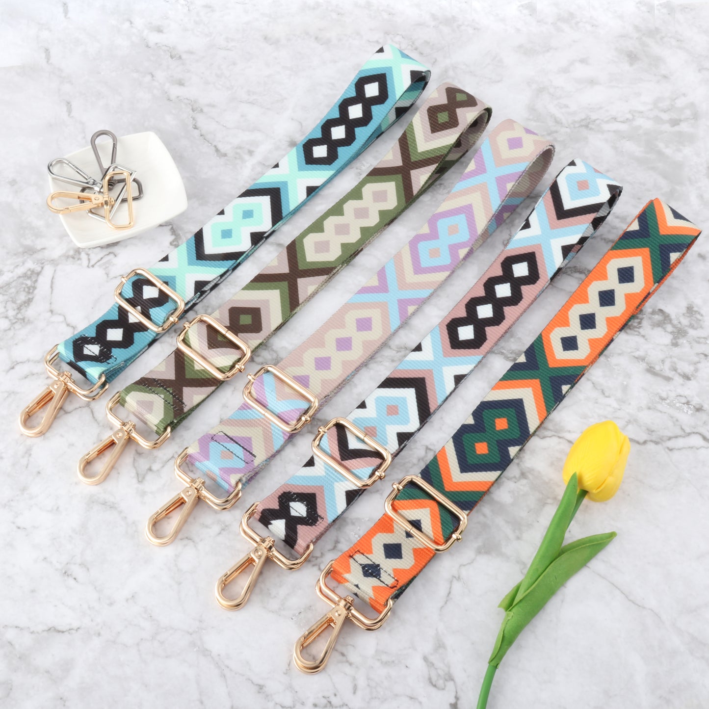 Multi-color Diamond Pattern Bag Strap